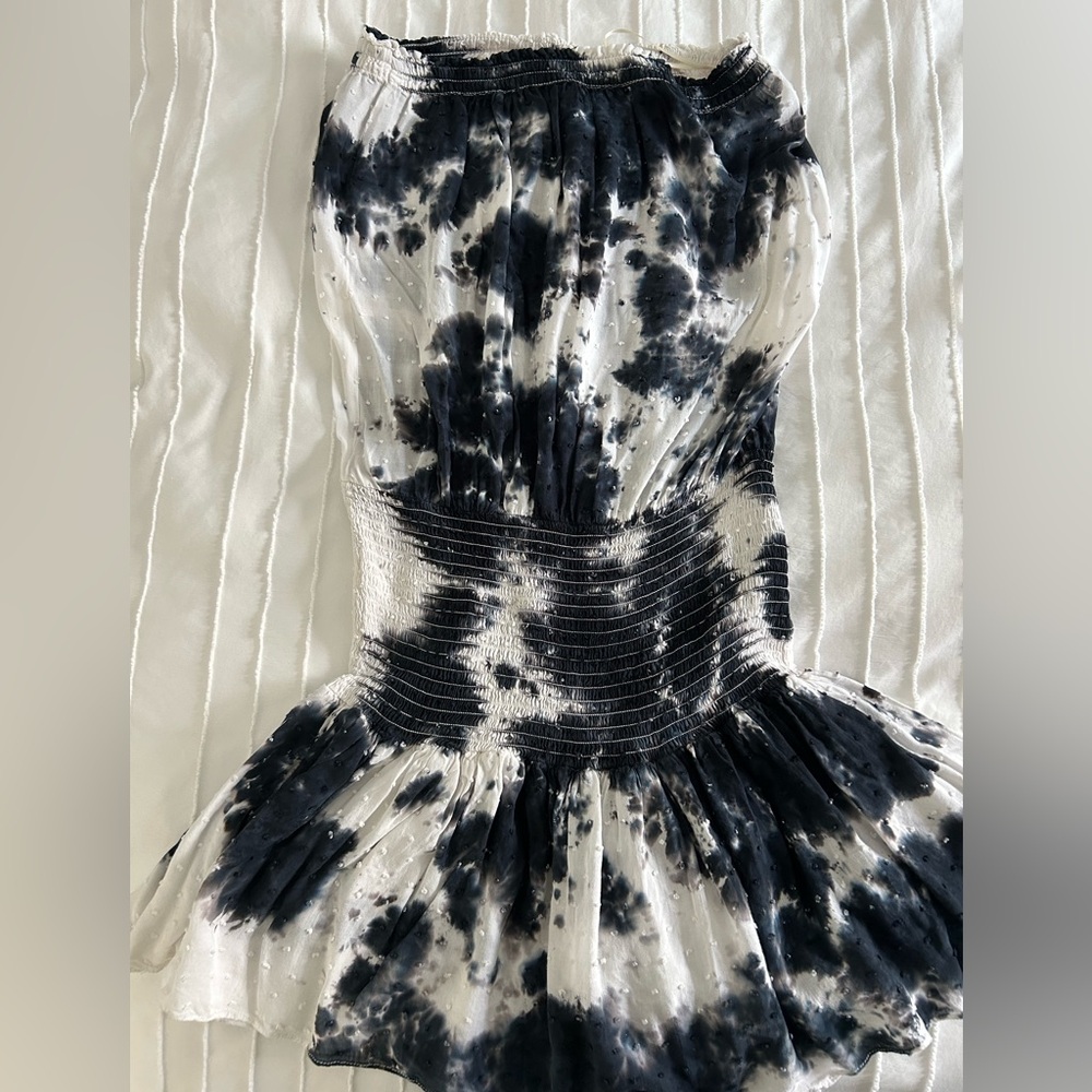 Planet Blue tie dye strapless dress